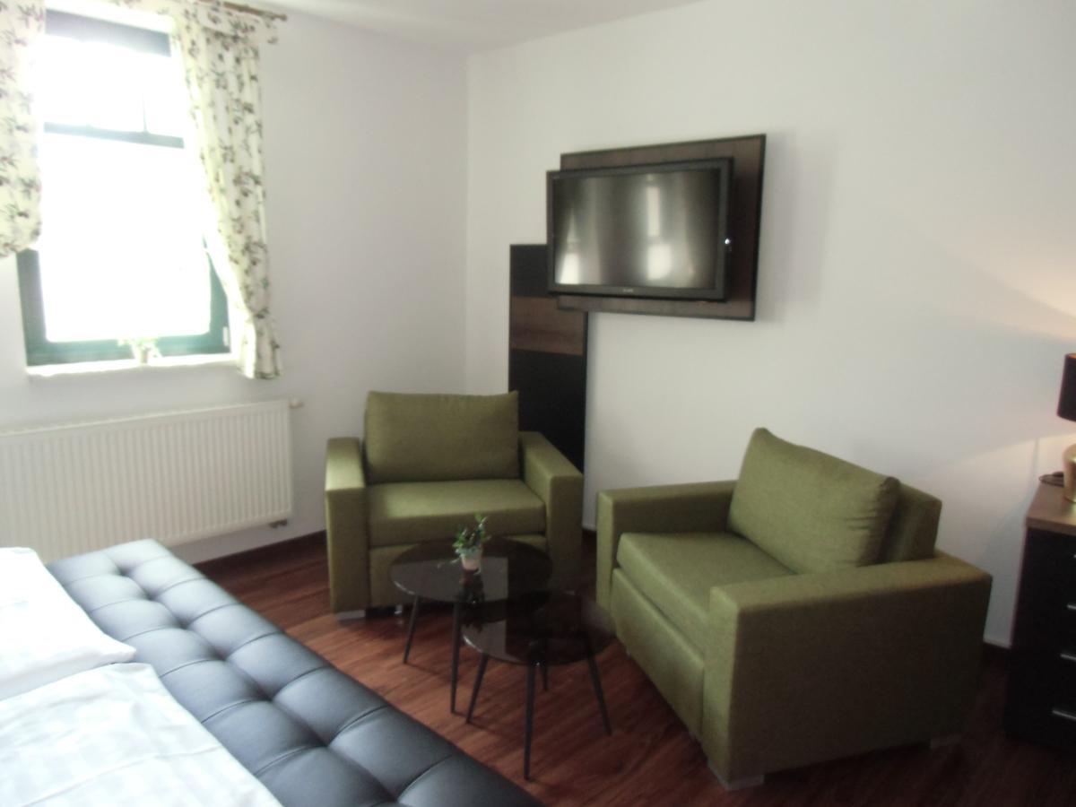 Hotel Trendtino Eisenberg  Bagian luar foto