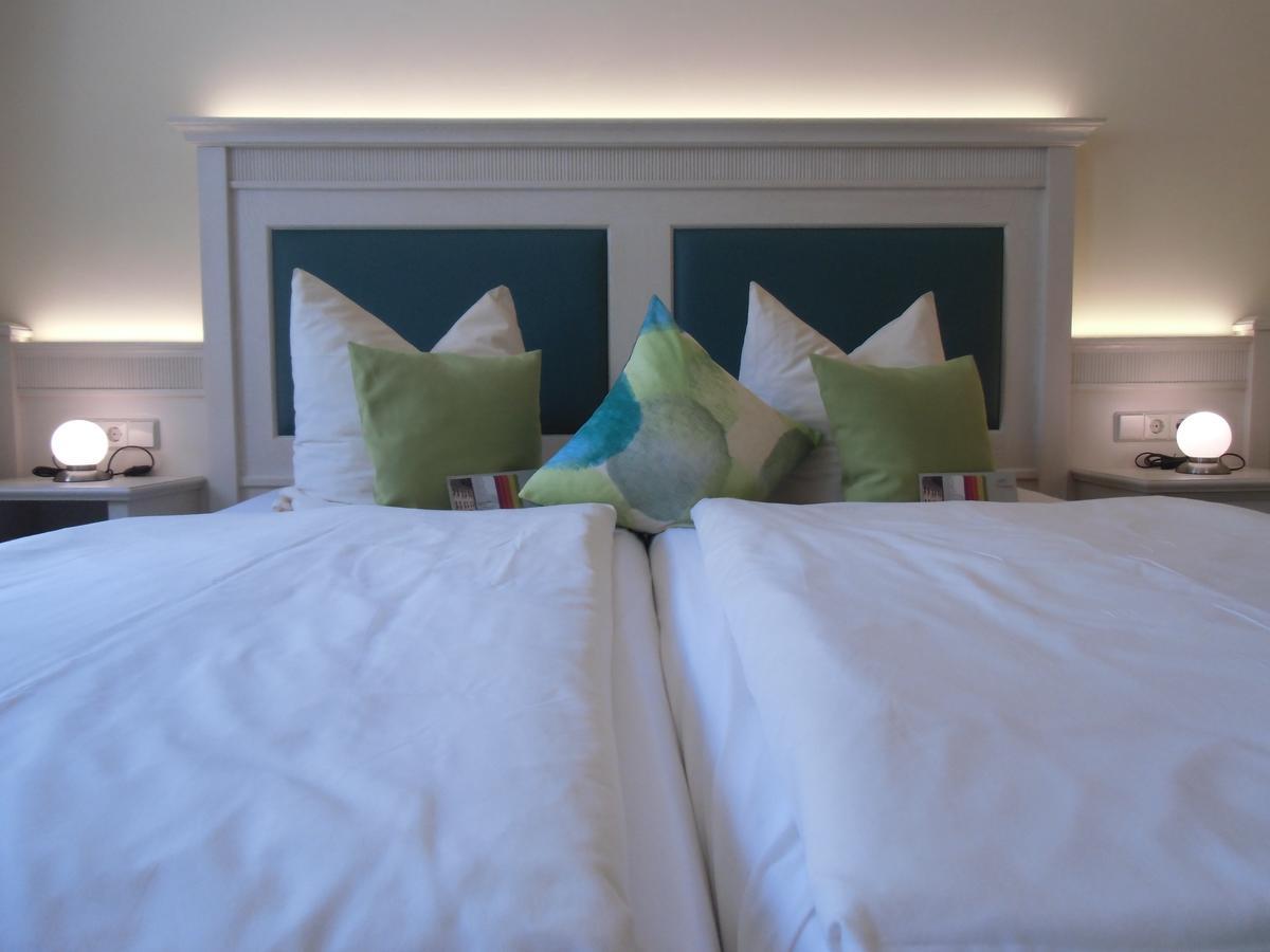Hotel Trendtino Eisenberg  Bagian luar foto